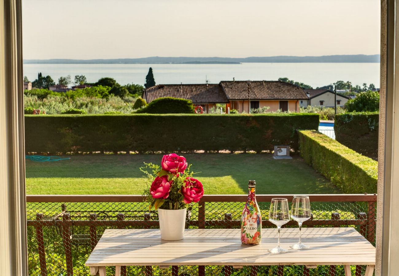 Ferienwohnung in Bardolino - Sunset Bardolino Apartment mit Seeblick, Pool, Tennisplatz