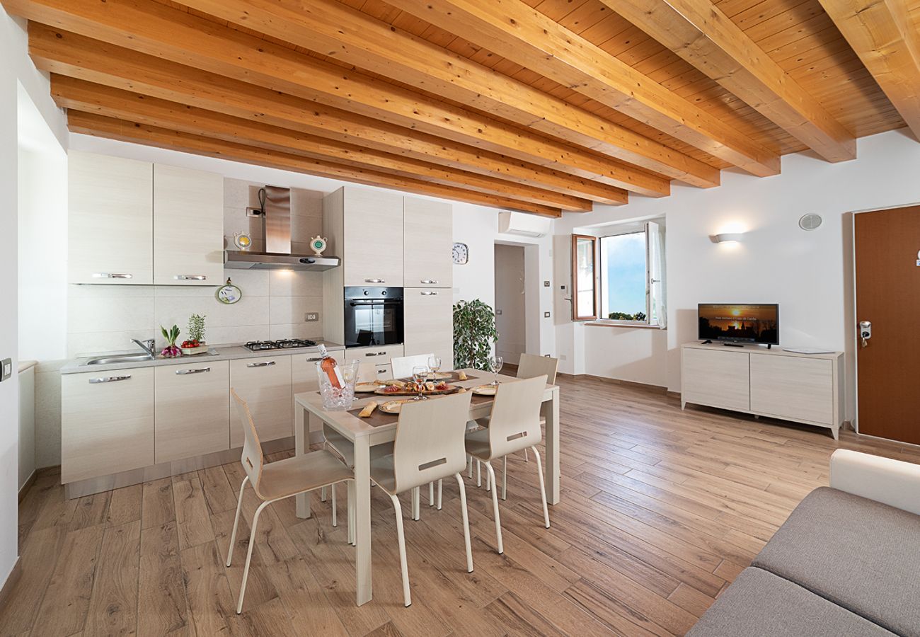 Casa a Bardolino - Regarda - Casa Rossa, romantico rustico con wifi e aria condizionata