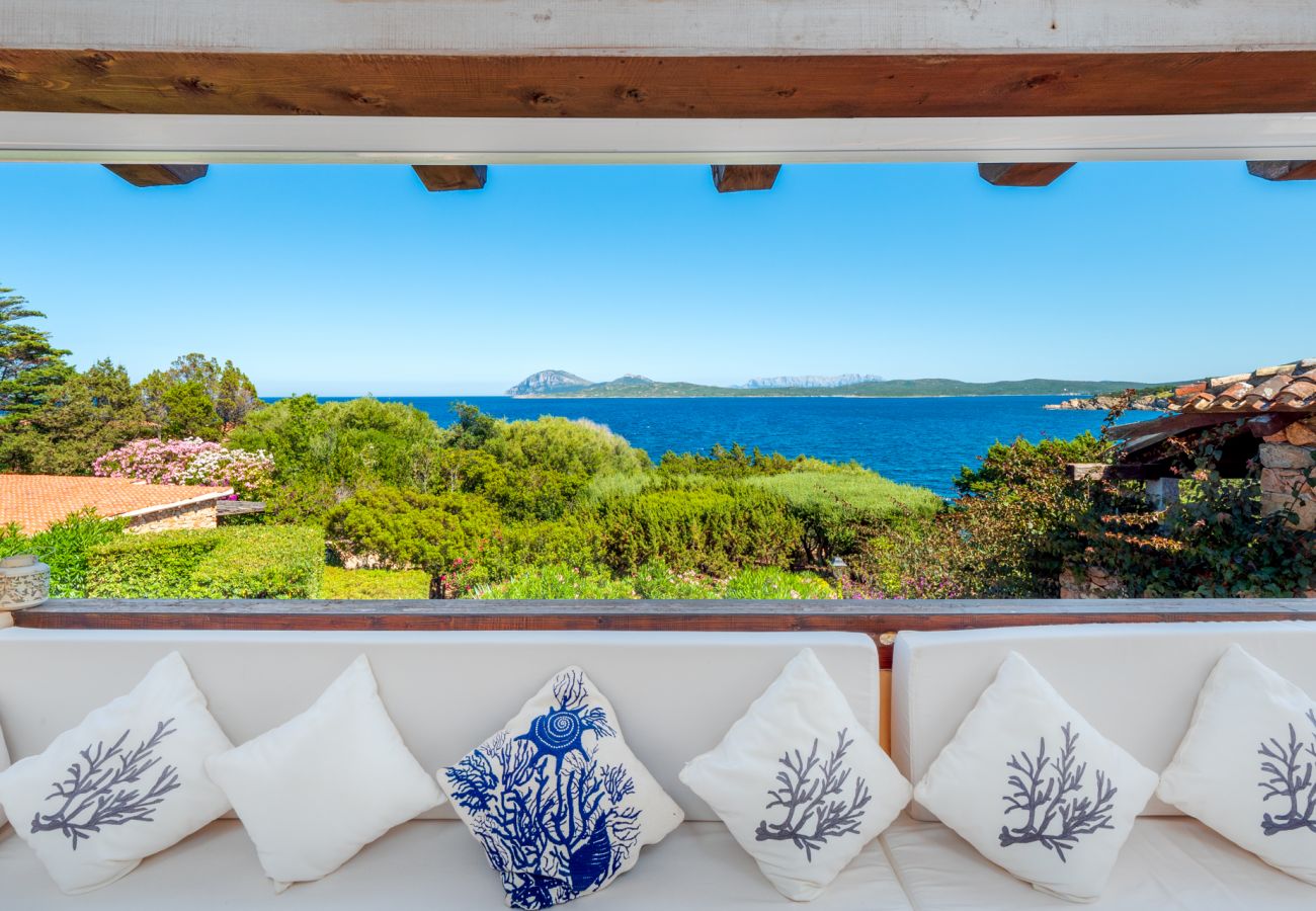 Villa in Porto Rotondo - Punta Volpe Pieds Dans L'Eau R&R