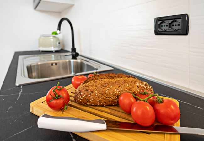 Villa in Costermano - Villa Ida with 12 sleeps with private pool and big garden Villa in Costermano - Villa Ida with 12 sleeps with private pool and big garden