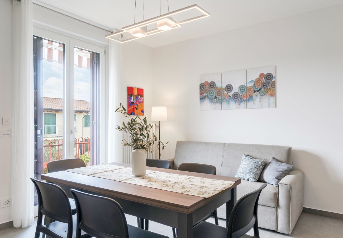 Apartment in Lazise - Regarda - Caesar Modern and spacious apartment with pool