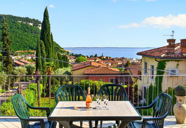 Apartment in Garda - Regarda - La Terrazza di Garda lake view apartment with terrace
