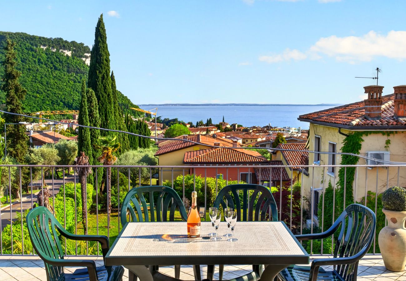 Apartment in Garda - Regarda - La Terrazza di Garda lake view apartment with terrace